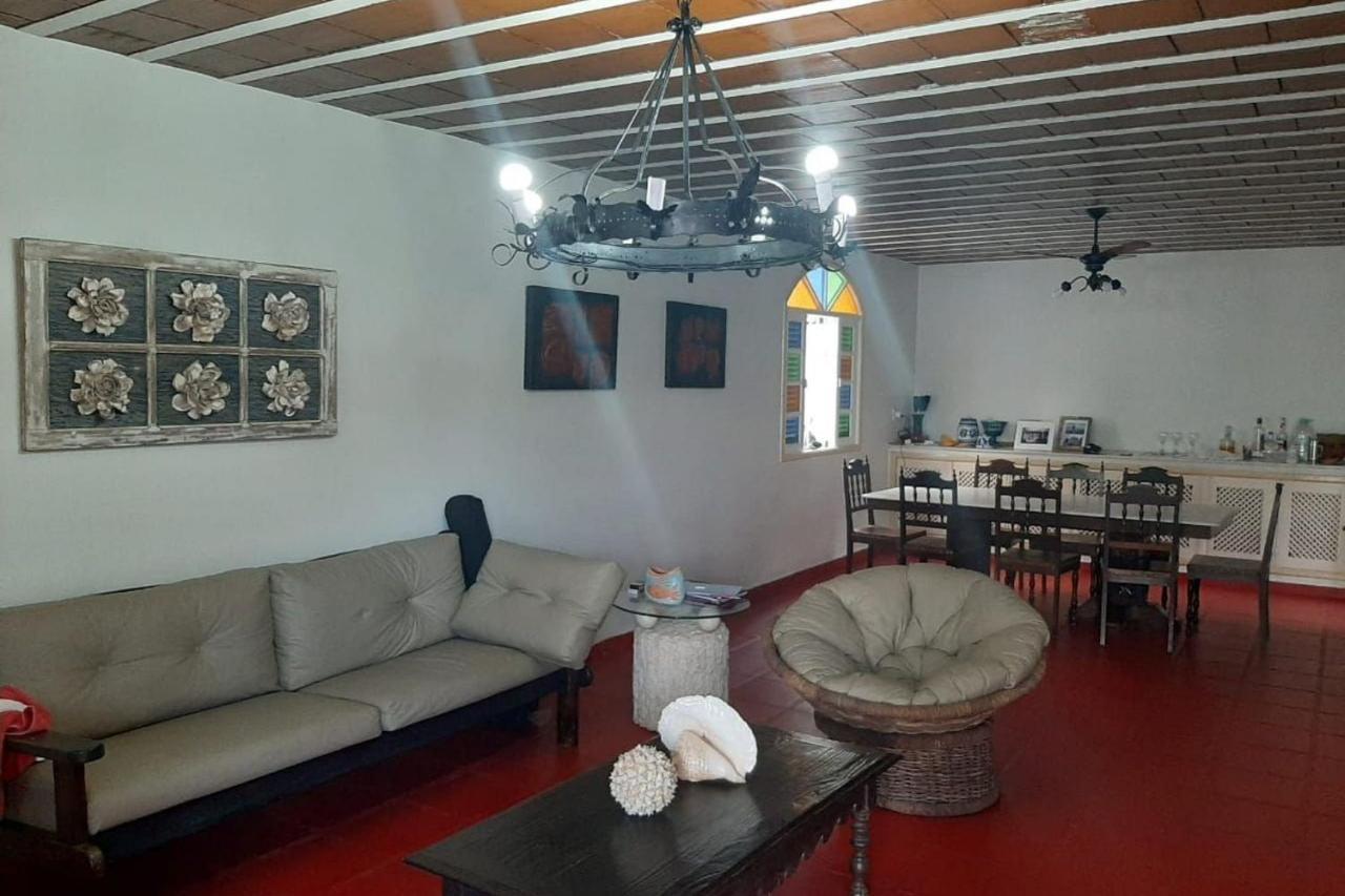 Casa 5 Quartos, Ampla, A 100 Metros Da Praia. Amigos E Familia Sao Bem Vindos A Essa Casa. Venha Viver Momentos Inesqueciveis Aqui. Guarapari Dış mekan fotoğraf